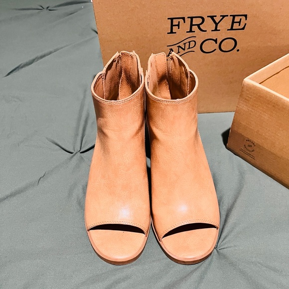 Frye & Co open toe boots - Picture 4 of 9
